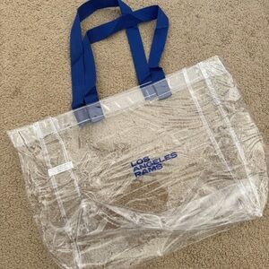 LA Rams clear tote